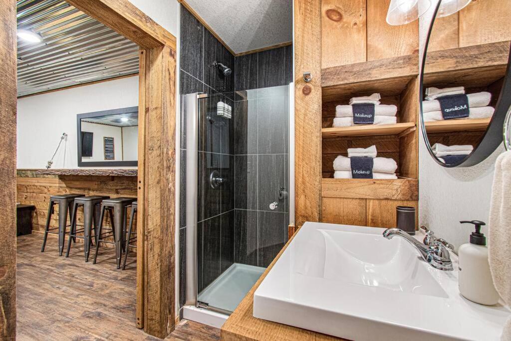 Cherry Log Summit Cabin By Bk Stays - Family Friendly - Playground - Game Room - Jacuzzi - Amazing Mountain Views 外观 照片